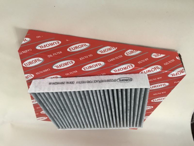 EFC526619-1.jpg KARBONLU POLEN FILTRESI FORD FİESTA V (02- ) / FUSİON (1 AD ) - Görsel 1