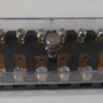 8'Lİ SİGORTA KUTUSU VİDALI . (1 AD )