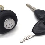 BAGAJ KİLİDİ ANAHTARLI AMORTİSÖRÜ DACIA LOGAN 1.4,1.5,1.6 04-06 (1 AD )