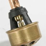 TERMOSTAT 75° RENAULT R12 (1 AD )