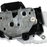 SÜRGÜLÜ KAPI KİLİDİ SOL  F.DOBLO III  2011- (1 AD )